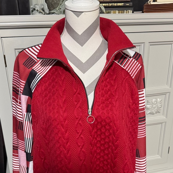 Red Quarter-Zip Sweater with Patterned Sleeves Size XL - Picture 2 of 10